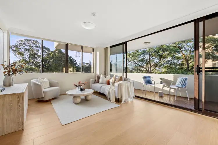 6 Francis Road