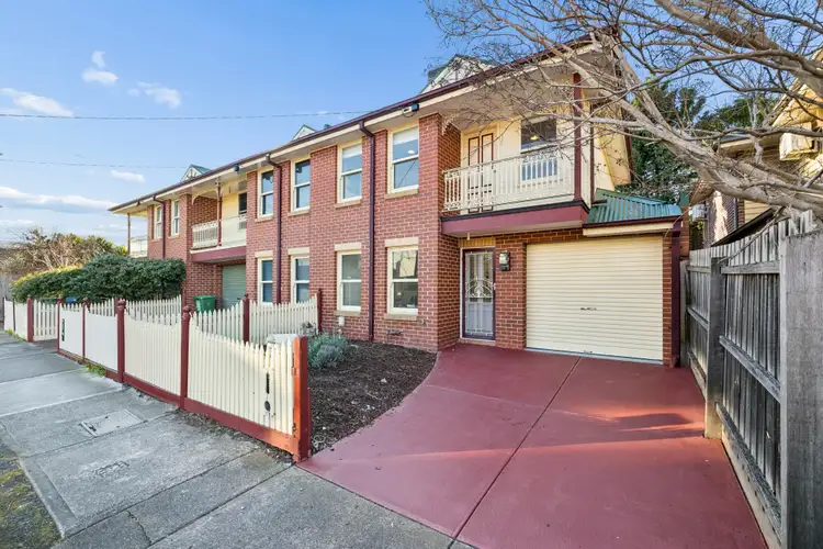 37 Sydney Street