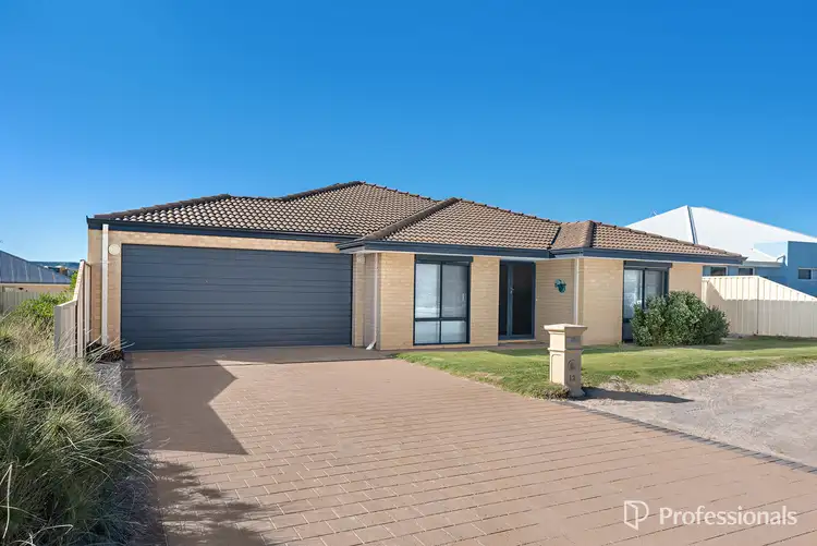 12 Seastar Cove