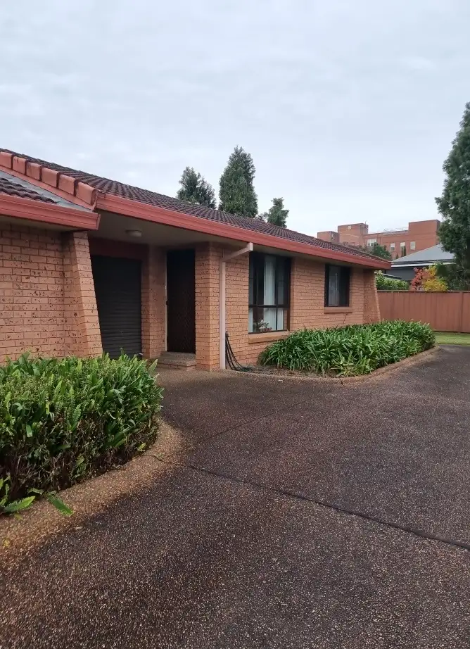 3/35 Platt Street