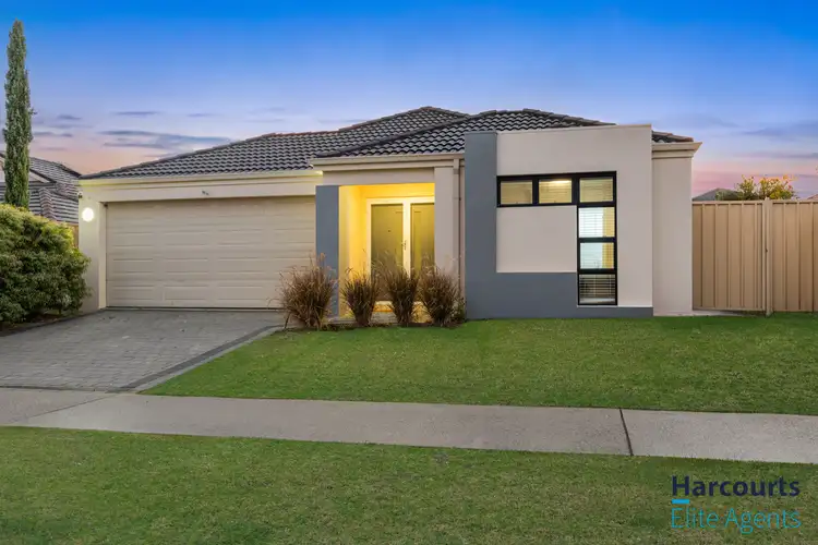 13 Silverline Bend