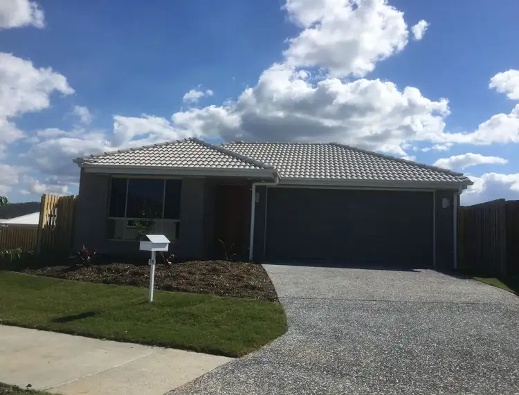 26 Copeland Street
