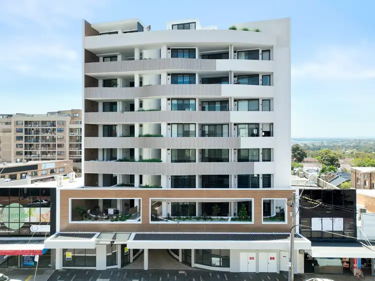 557-563 Kingsway