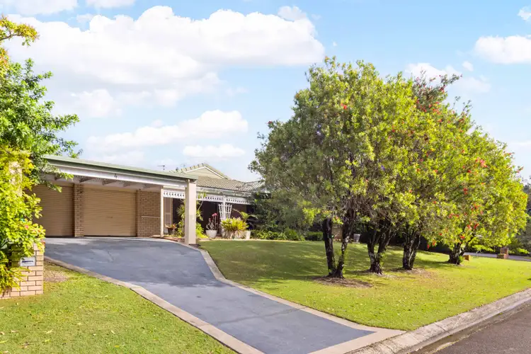 4 Tibouchina Court