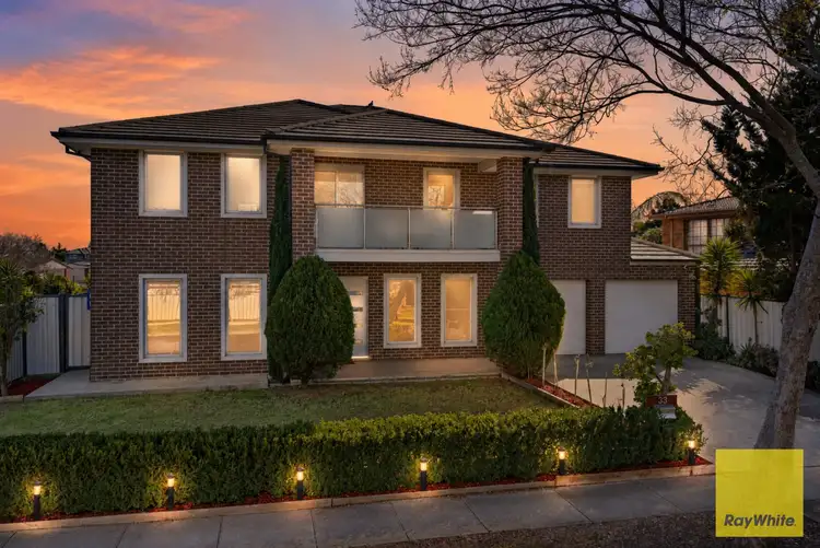 33 Mcmurray Crescent