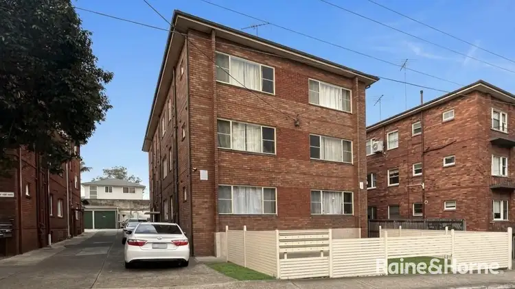 65 Albert Crescent