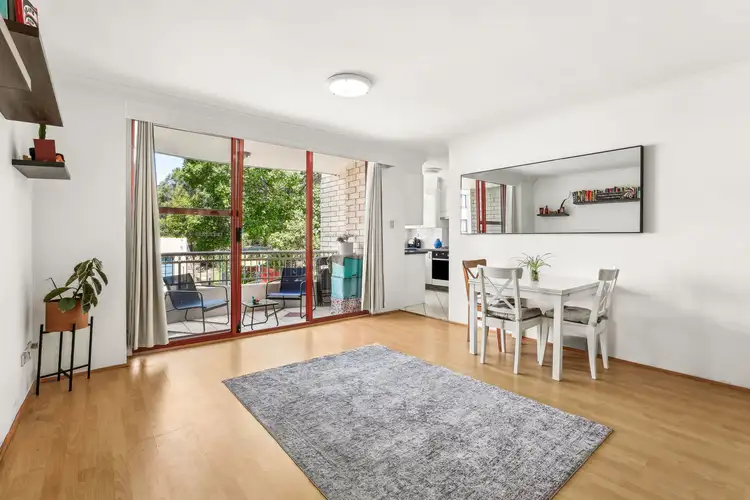 83-93 Dalmeny Ave