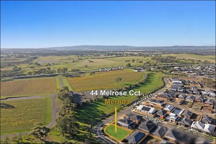 44 Melrose Circuit