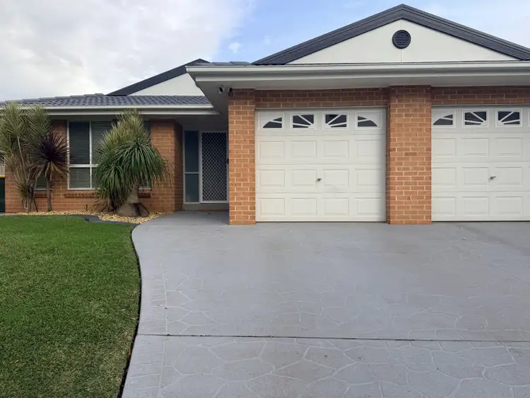 24 Gardenia Crescent