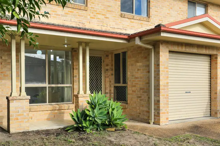 10 Bungwall Close