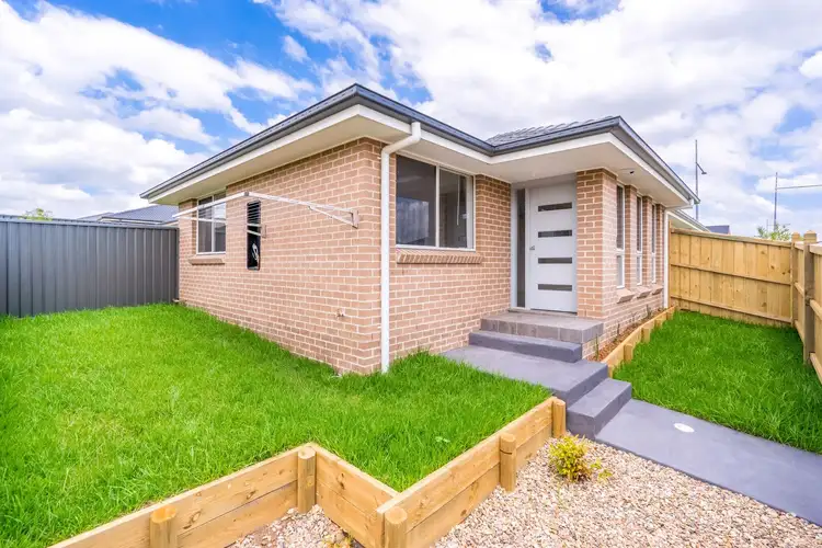 76A Bourne Ridge