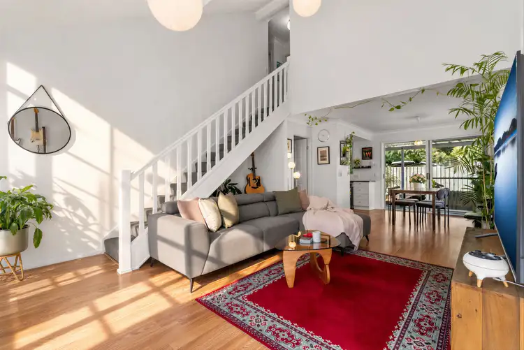 10 Stanton Road