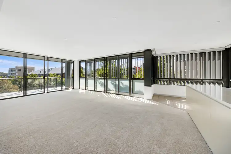 35 Bowman Street