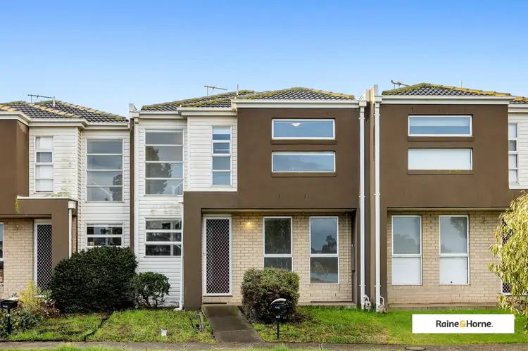 60 Featherbrook Drive