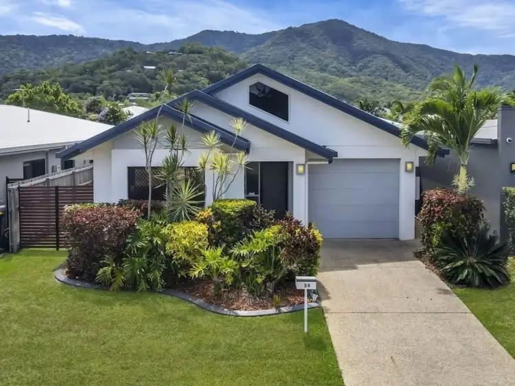 24 Arrowsmith Close