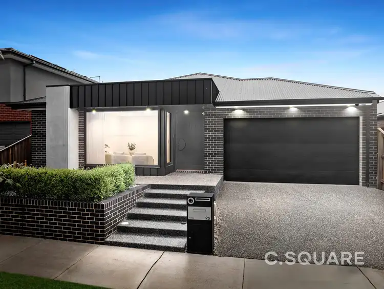 25 Fellows Road
