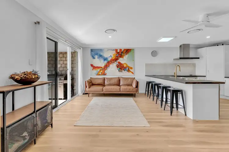 3 Sandhurst Crescent