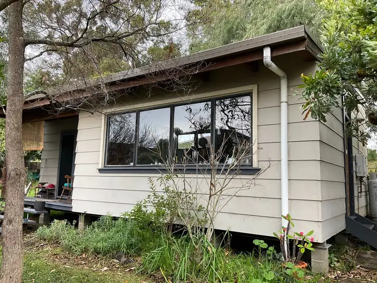 5 Manning Avenue