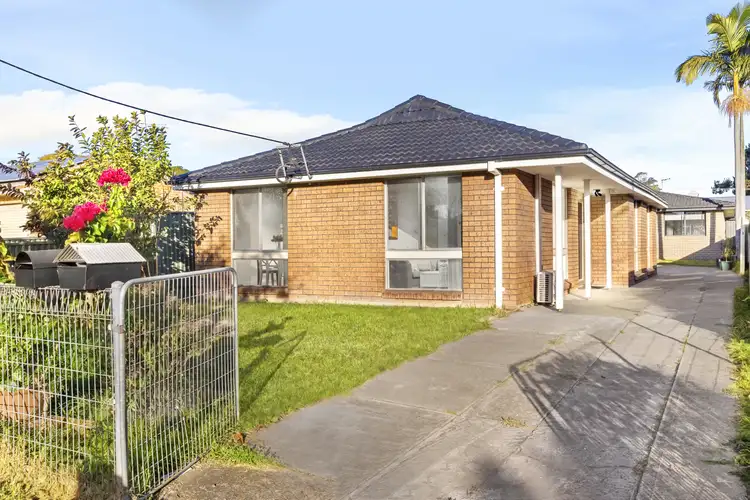 15 & 15B Woods Street