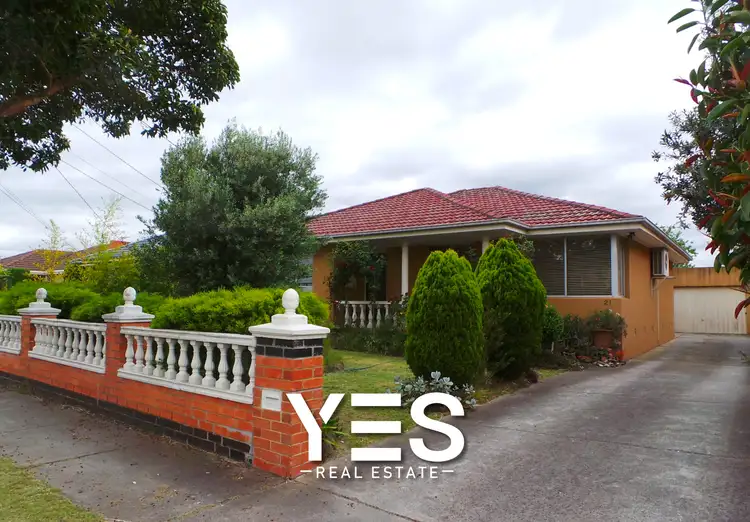 21 Waratah Drive