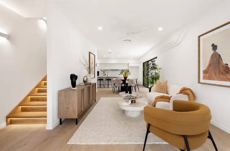 22 Eliza Way