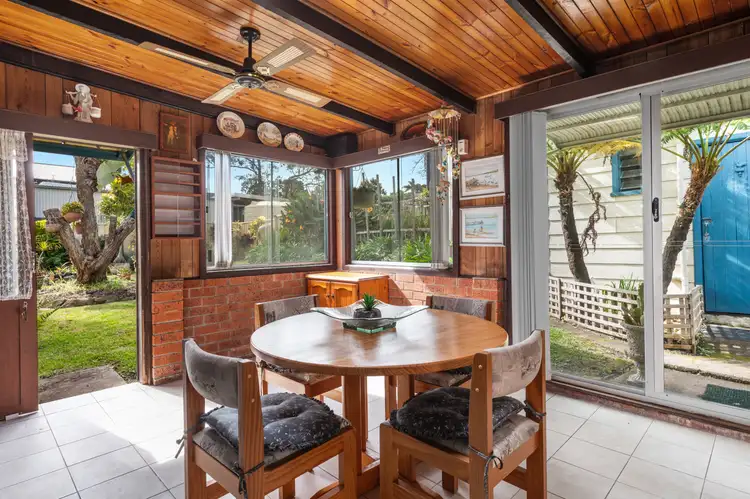 8 Otway Street