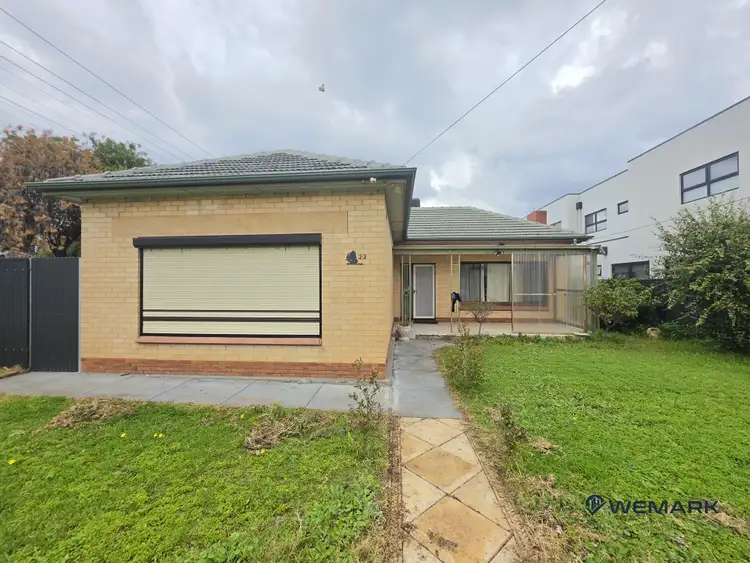 23 George Street