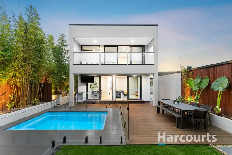 1669 Dandenong Road