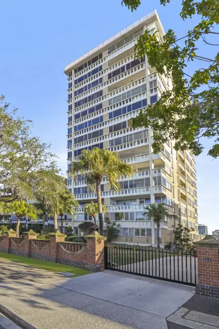 341 Bowen Terrace