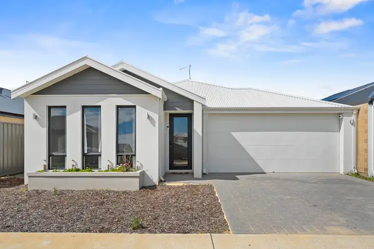 8 Tablelands Drive