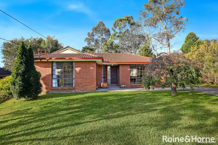 6 Chippendale Close