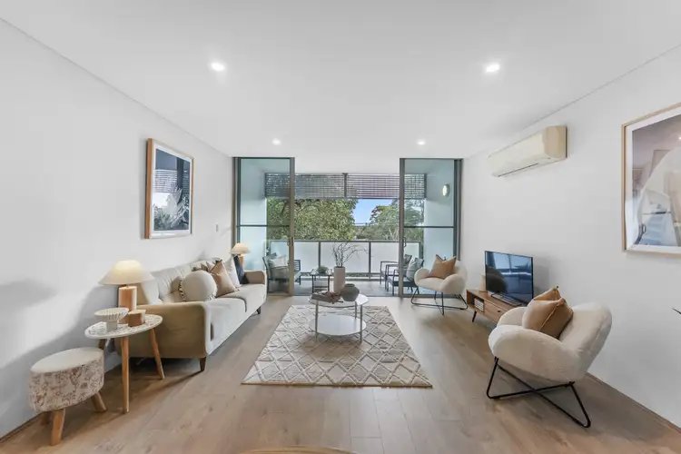 1 Mckinnon Avenue