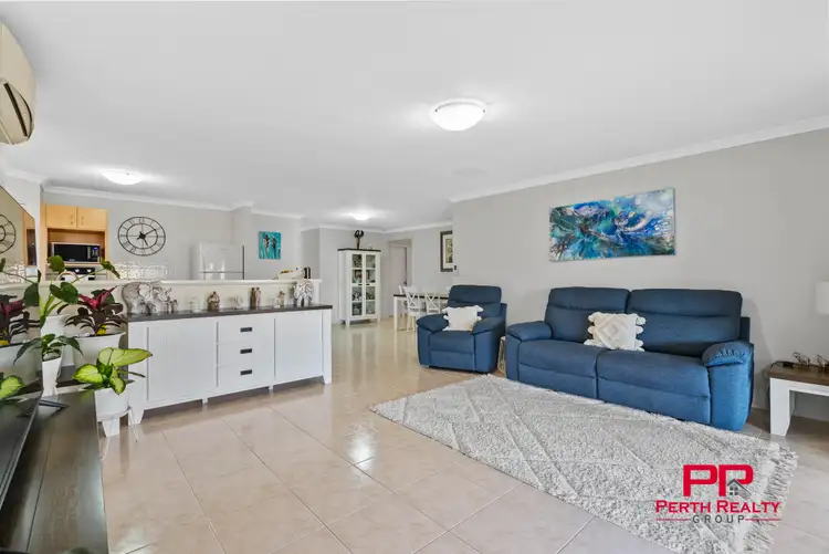 11 Longhurst Way