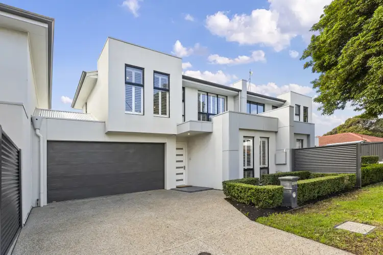 7B Vagnoni Avenue
