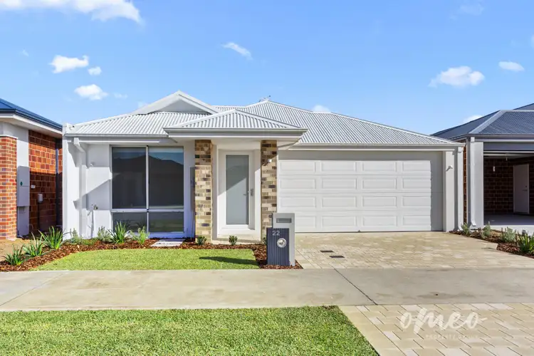 22 Sandbanks Road
