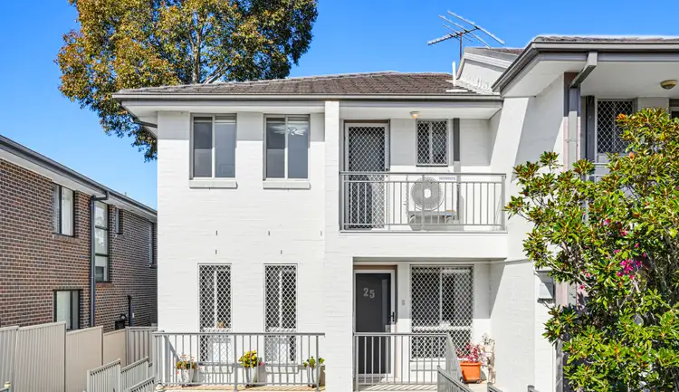 169 Cornelia Road (25 Amazon Road)
