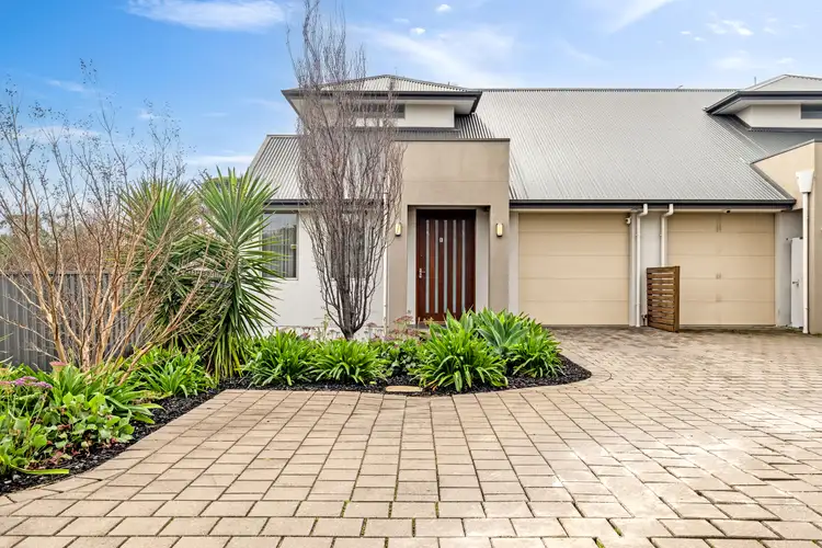 33E Edward Street