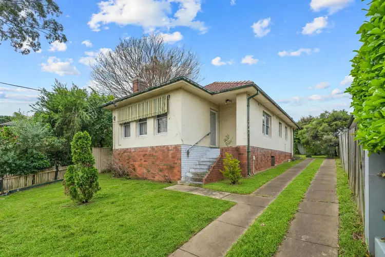 15 Beazley Street