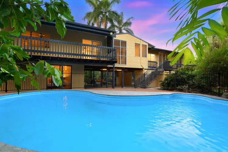 6 Thorpe Place