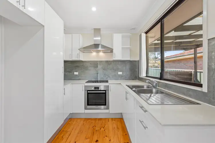 25 Ahina Avenue
