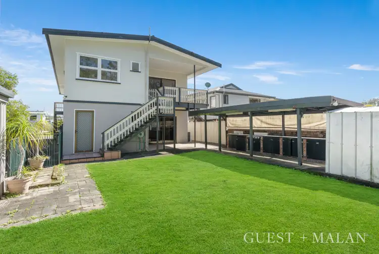 15 James Road