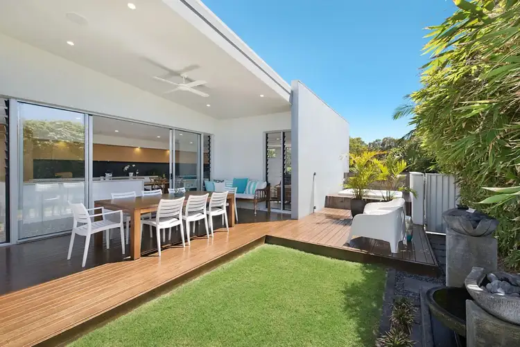 15 Foreshore Court