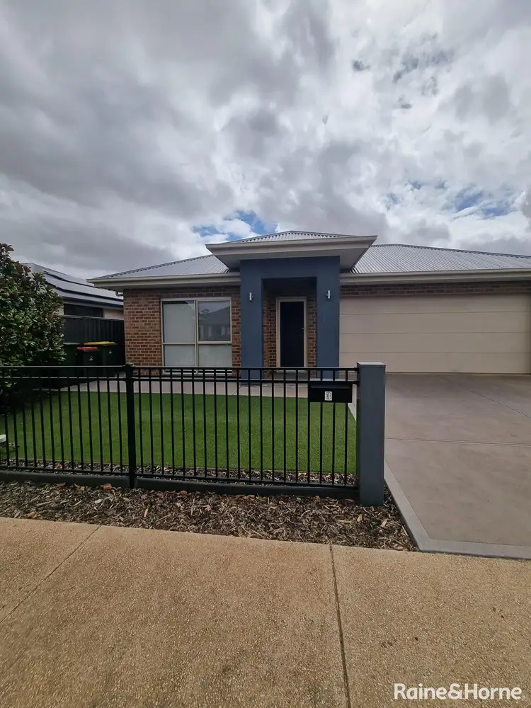 3 Seymour Avenue