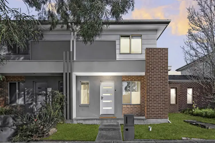 52 Anzac Drive