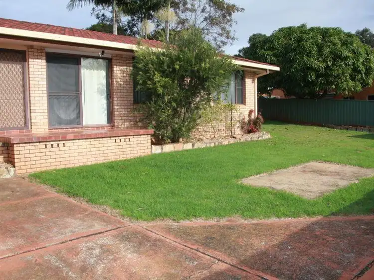 8 Tasman Road