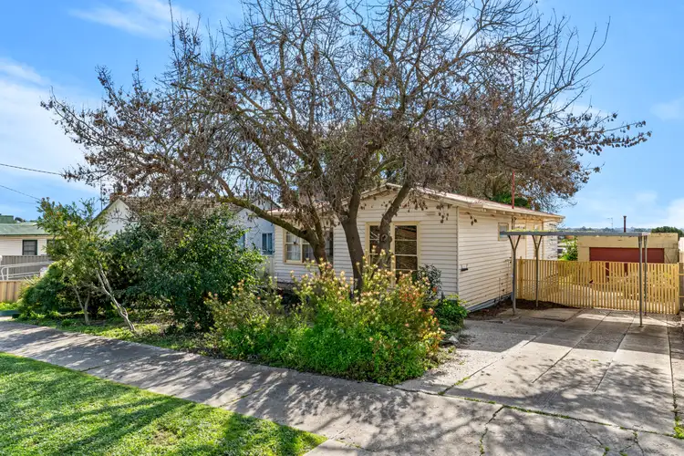 20 Morison Crescent