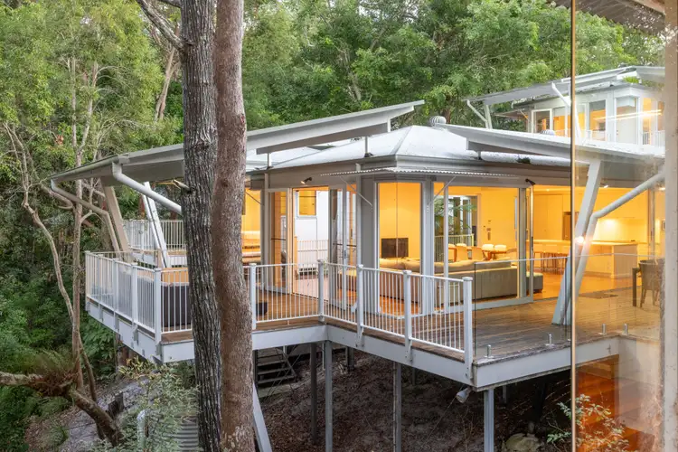 14 Little Cove Road