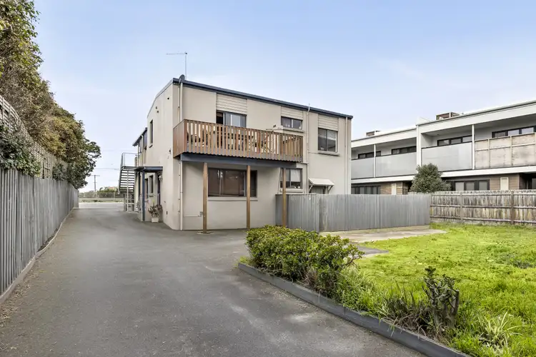 599 Nepean Highway