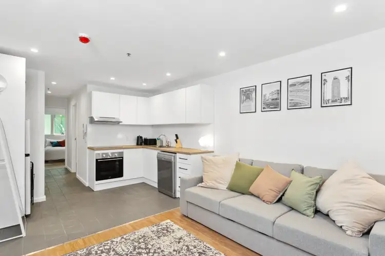 9 Paxtons Walk