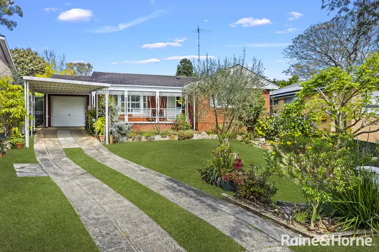 60 Coachwood Crescent